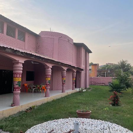 Chez Tata Eleonore Maison D Hotes Bed & Breakfast Ziguinchor Dış mekan fotoğraf