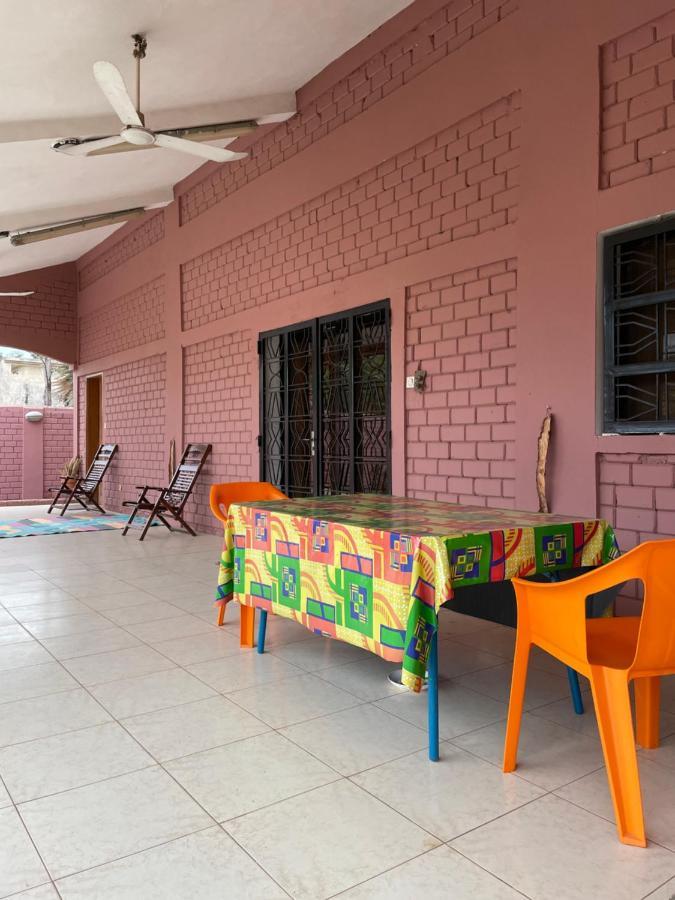 Chez Tata Eleonore Maison D Hotes Bed & Breakfast Ziguinchor Dış mekan fotoğraf
