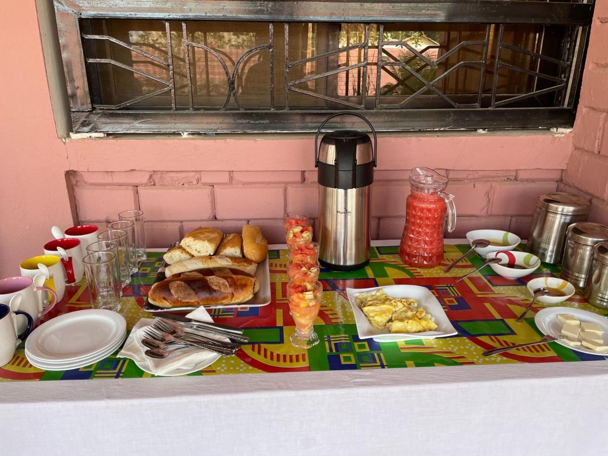 Chez Tata Eleonore Maison D Hotes Bed & Breakfast Ziguinchor Dış mekan fotoğraf